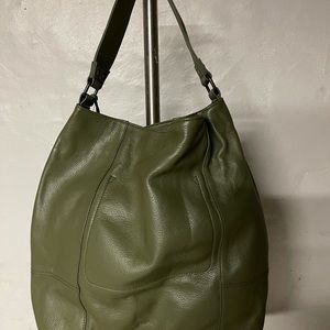 Brand new shoulder bag Benetton never used